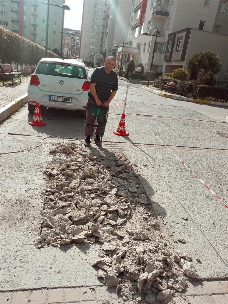 K�� Sonras� Sitemizin Bozulan Yollar�n�n Tamirine Ba�lad�k.