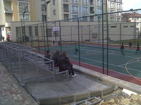 Donu�umlu Spor Alani
