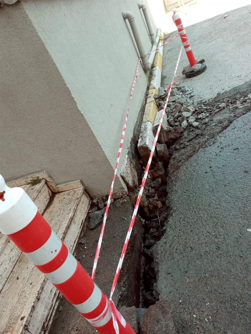 K�� Sonras� Sitemizin Bozulan Yollar�n�n Tamirine Ba�lad�k.