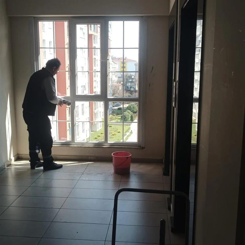 Sitemizi Temizliyor, Dezenfekte Ediyor Ve Ramazan Bayram�na Haz�rl�yoruz.
