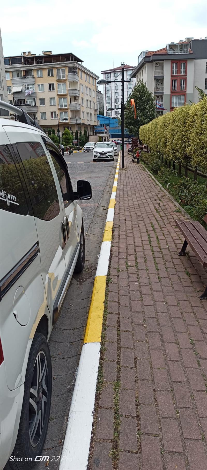 Sitemizin Bord�r Ve Yol �izgilerini Boyuyoruz.
